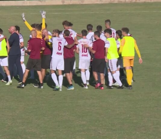 VIDEO / Arezzo grandi numeri. La macchina amaranto viaggia a pieni giri