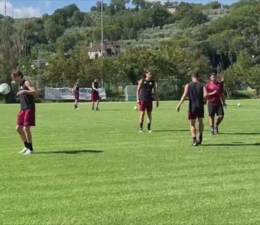 VIDEO / Allenamento tattico al “Lebole”. Pochi i ballottaggi aperti per la formazione titolare