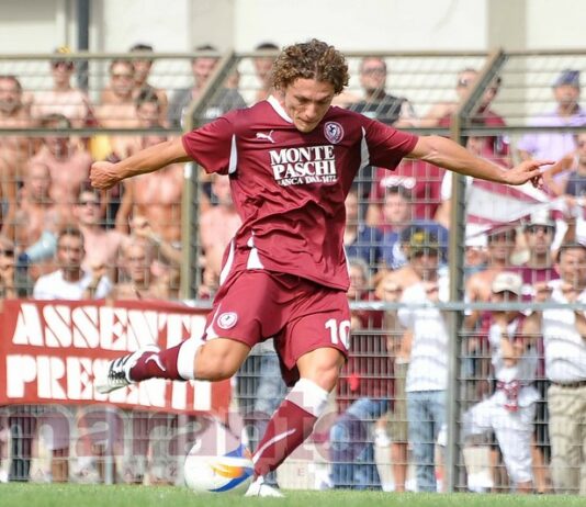 I gol di Mattoni e Speranza, Graziani che pagò il biglietto ai tifosi. I precedenti a Castello