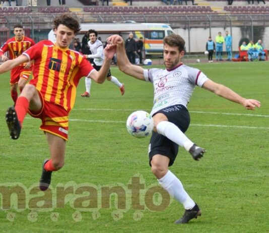 All’ultimo secondo e con l’uomo in meno. Arezzo, è una vittoria spartiacque. Battuto il Poggibonsi