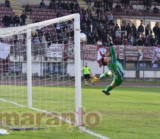 Due gol in contropiede e gli amaranto sono fuori dalla Coppa. Pineto qualificato al 94′