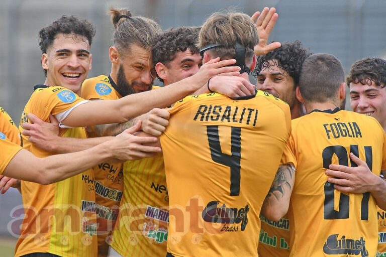 FOTOGALLERY / Serie D / 24a giornata / Arezzo-Ghiviborgo 2-0