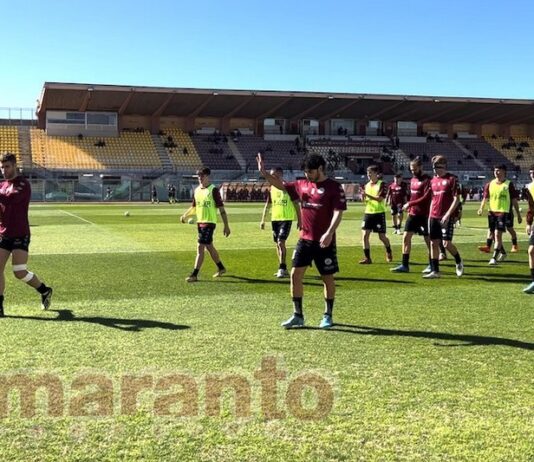 La gente ha voglia di Arezzo. Formazione, le alternative per Indiani. Vietato mollare
