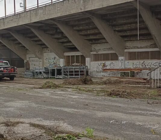 VIDEO / Ruspe in azione per i lavori di ripulitura all’esterno della maratona