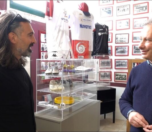 VIDEO / Gli stessi capelli lunghi, tanti ricordi in più. Bifini e l’Arezzo, un feeling che non tramonta