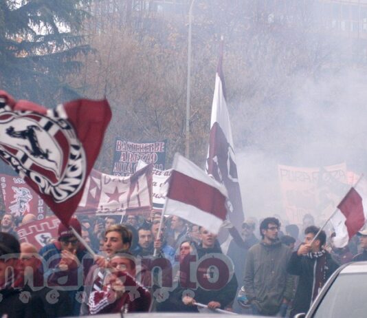 E’ la partita che può decidere la stagione. Lo stadio sarà colorato d’amaranto