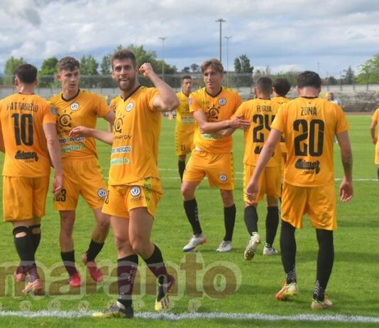 Una bella partita, tre gol da applausi di Gucci, Bianchi e Convitto. L’Arezzo batte la Giana 3-1
