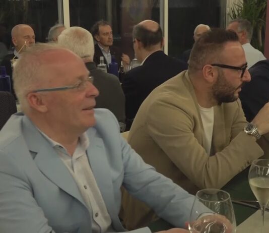 VIDEO / L’Arezzo ha il colpo in canna. Ore decisive per l’arrivo di un attaccante