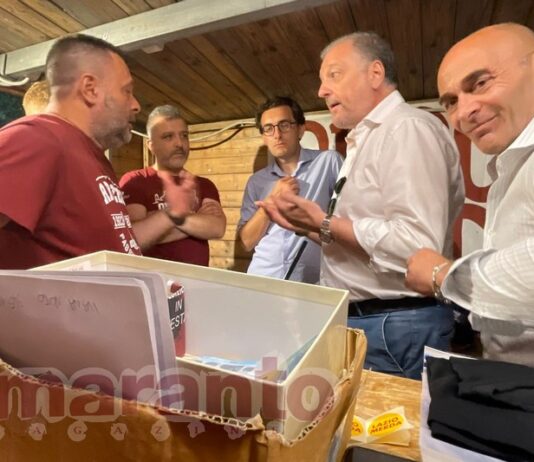 Guglielmo Manzo si racconta ai tifosi. Serata a teatro con Orgoglio Amaranto