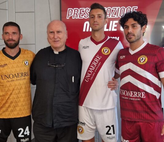 VIDEO / Una stagione speciale. Settembrini, Castiglia e Foglia testimonial delle nuove divise