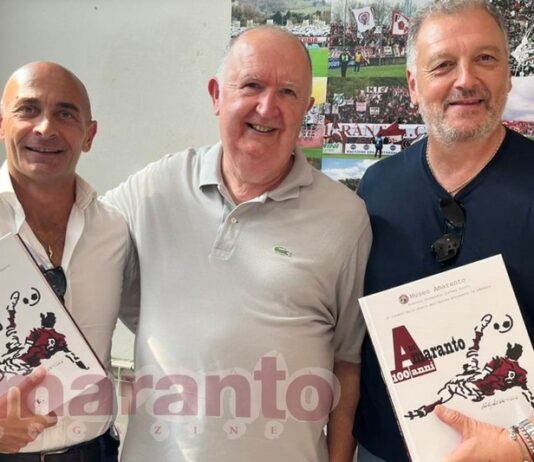 “100 anni di Amaranto”. Il 24 agosto la presentazione del libro sulla storia dell’Arezzo