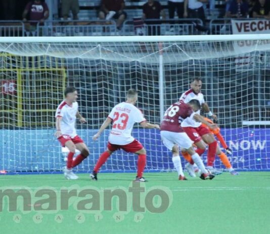L’Arezzo comincia alla grande. Domina per 65 minuti, soffre solo alla fine e vince 2-1 a Rimini