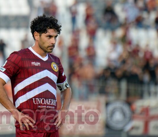 Una serata di calcio vero. C’è il Cesena dei grandi nomi, all’Arezzo serve una prova di coraggio