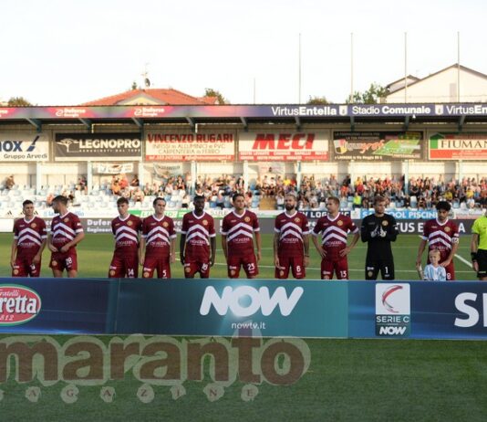 Otto punti: chi dice pochi, chi dice troppi. L’Arezzo e una categoria che non fa sconti