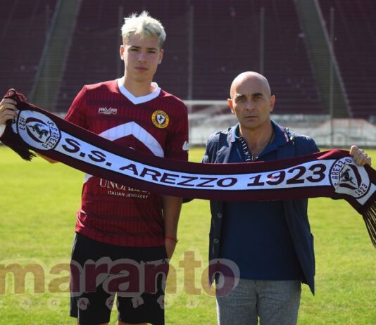 Ufficiale il tesseramento di Crisafi: “Club prestigioso, bel progetto. Qui per imparare”