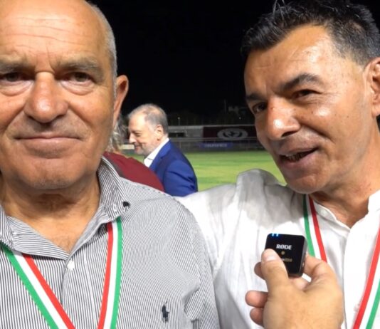 VIDEO / La testa del cobra, la cicatrice di Bobo, la gioia di Manzo. Interviste alla festa dei cento anni