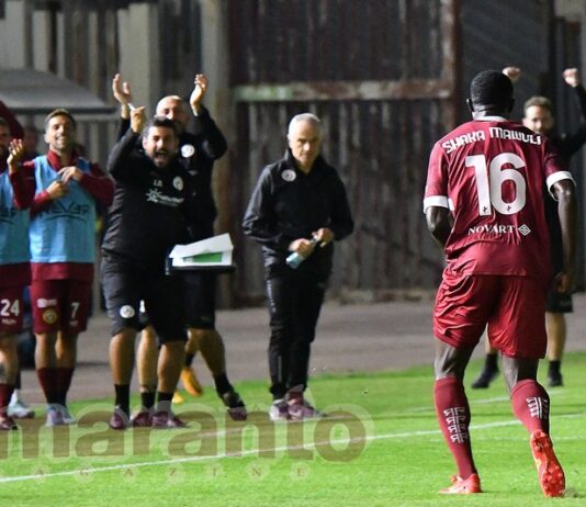 Corre, contrasta, fa gioco e segna pure. E’ sempre più l’Arezzo di Mawuli