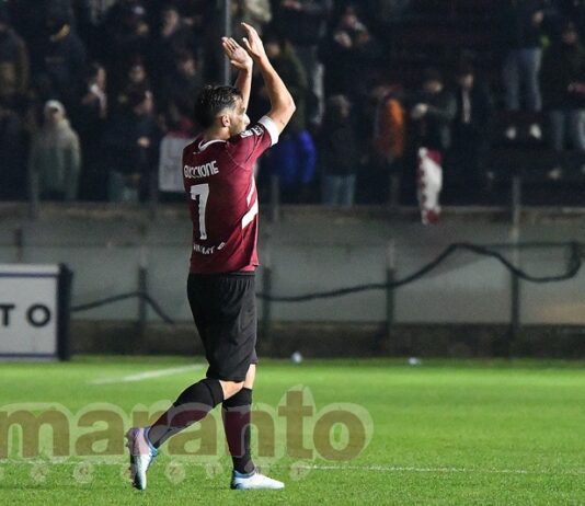 Sarebbe venuto giù lo stadio ma resta una giocata top. Quasi gol e tanti applausi per Guccione