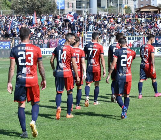 Difesa di ferro, qualità e gol in attacco, stadio bunker. La Torres punta alla serie B