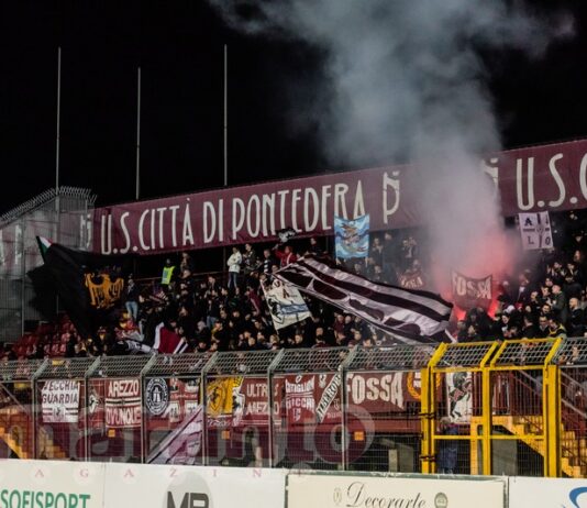 Più di 400 tifosi in partenza per il “Manuzzi”. Cori contro i carabinieri, altra ammenda da pagare