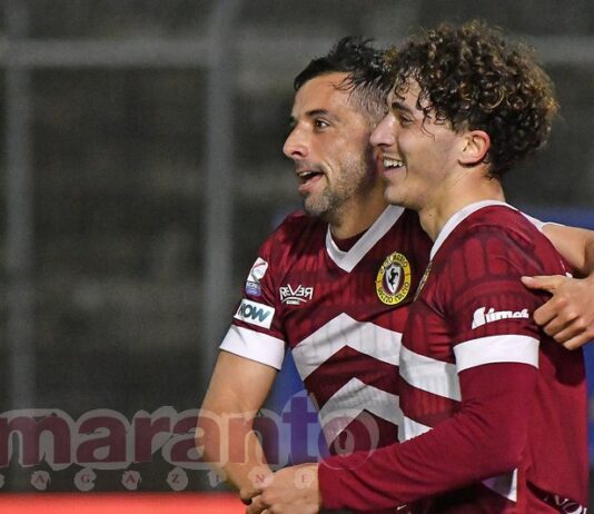 L’Arezzo si aggrappa al fattore campo. Mancano due vittorie per mettere al sicuro la salvezza