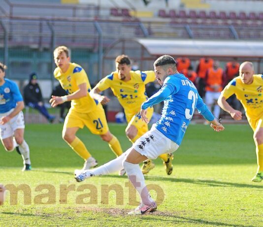 Testina d’oro Pecchi, il gol di Colantuono, vittoria in maglia celeste. I precedenti con la Fermana