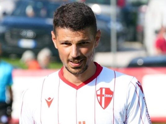 Quindici giorni per il bomber, Cutolo lavora su più fronti. Bortolussi: “Il mio futuro è a Padova”