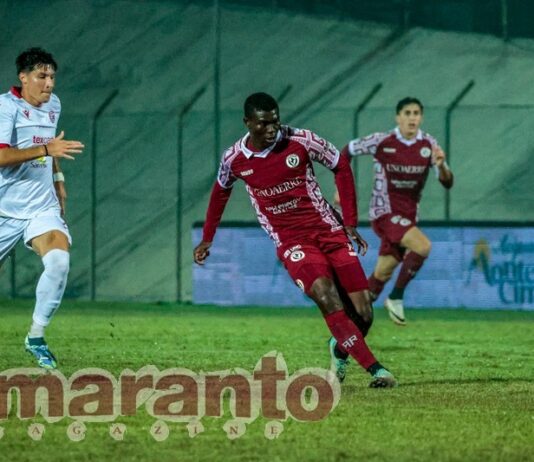 Palla spostata sul destro e diagonale nell’angolino. Il primo gol di Mawuli è da applausi