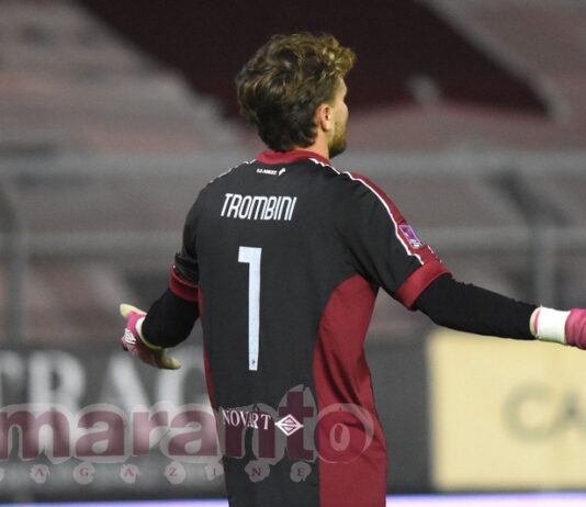 Silipo aveva già le braccia alzate ma Trombini ha detto no. Riflessi al top e super parata