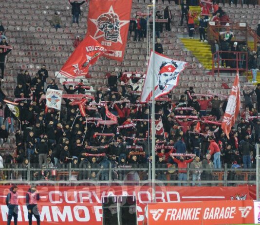 Tafferugli in autostrada, trasferte vietate per 4 mesi ai tifosi di Perugia e Lucchese