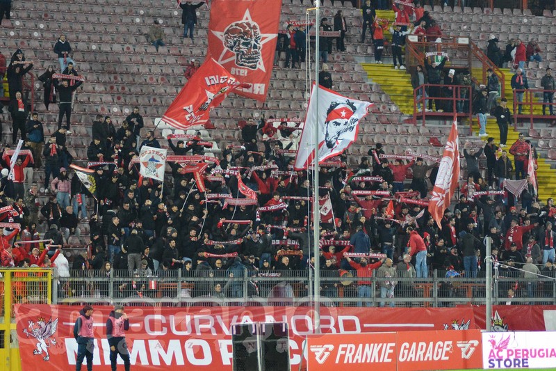 coppa perugia arezzo striscioni (1)