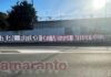 I tifosi amaranto in trasferta solo per protesta. Striscioni a Solbiate Arno contro le squadre B