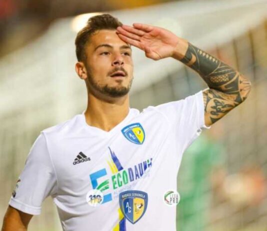 Del Fabro vicino al Catania. L’Arezzo valuta Montalto e D’Andrea. Piace Russo dell’Avellino