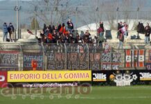 Esauriti i 550 biglietti per la sud, tifosi amaranto anche nel settore ospiti. La situazione