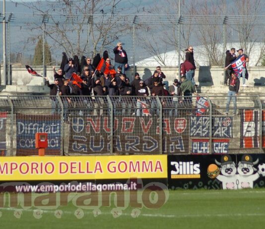 Esauriti i 550 biglietti per la sud, tifosi amaranto anche nel settore ospiti. La situazione