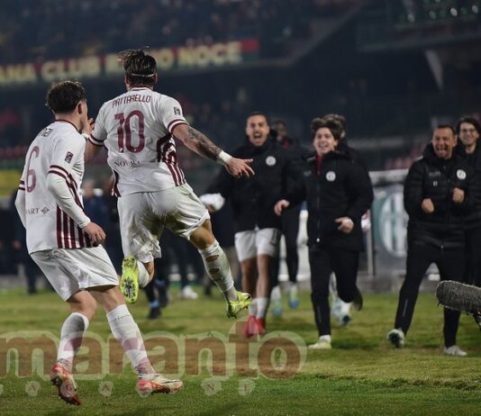 Taglio a tutto gas alle spalle del difensore e gol. Pattarello a quota 12 in stagione