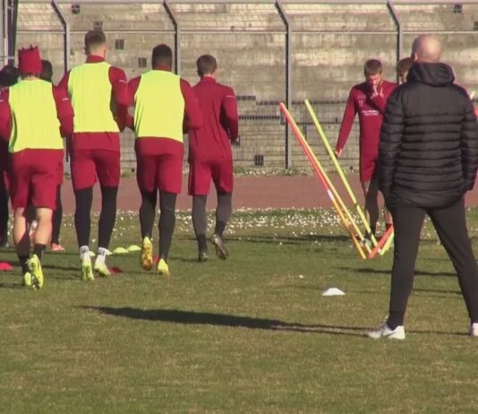 VIDEO / Al Comunale arriva la terza in classifica. Per Bucchi è un’altra sfida da ex