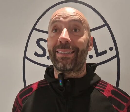 VIDEO / Bucchi sorride: “Primo tempo straordinario. Sta crescendo lo spirito di gruppo”