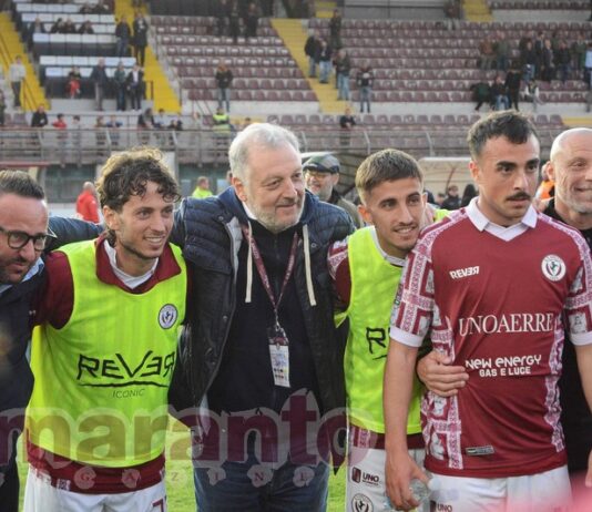 Adesso Manzo sogna in grande: “Fiero della mia squadra. Credeteci e non mollate mai”