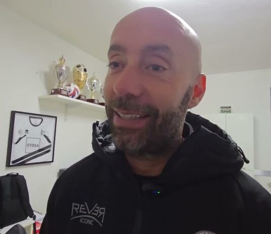 VIDEO / Bucchi positivo: “Stiamo bene, si vede. Adesso serenità, testa giusta e un po’ di fortuna”
