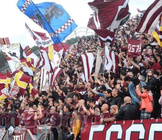 Campagna abbonamenti, l’Arezzo un po’ si ravvede. Si riparte dalle 1.583 tessere di un anno fa