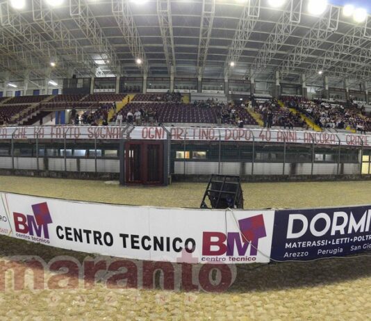 Il tempo passa, le emozioni restano. L’abbraccio amaranto per il capitano di sempre