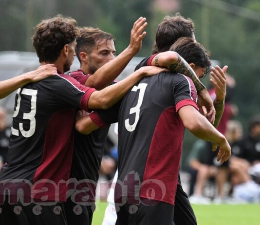 Ecco date e orari degli amaranto fino a settembre. Esordio di venerdì in notturna