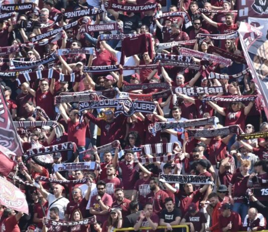 Motivi di ordine pubblico, la Salernitana vuole spostarsi nel girone B. E intanto compra giocatori