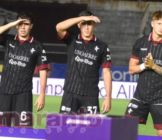 Come vorremmo vincere e come abbiamo vinto. Difesa a tre, dai e vai, in quanti a Pontedera?