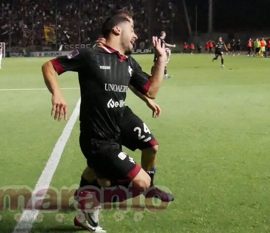 Destro a pelo d’erba e tre punti in cassaforte. La prima perla è tutta di Tavernelli
