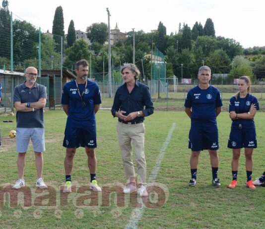 Ecco lo staff tecnico dell’Acf Arezzo. C’è il ritorno dello psicologo Tirinnanzi