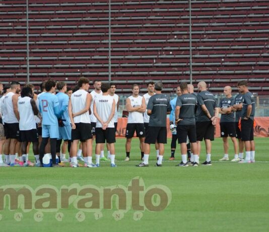 Allenamento allo stadio senza Dezi e Perrotta. Prove di formazione per la Coppa