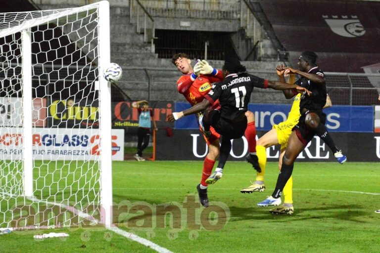 Campionato / Arezzo-Guidonia 0-1