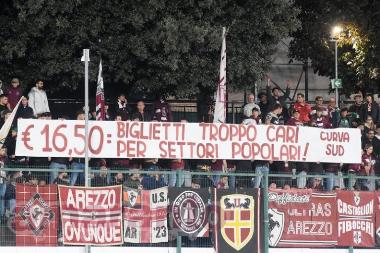 Campionato / Pianese-Arezzo 2-4